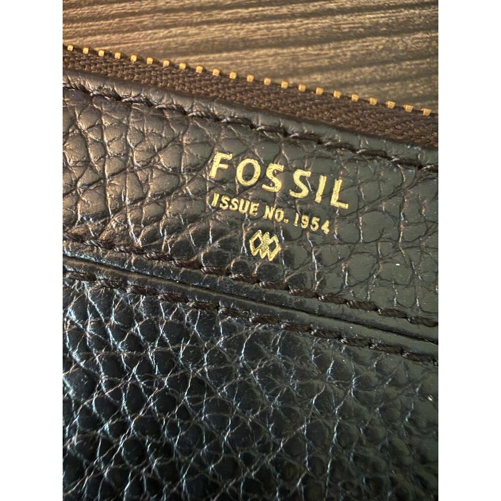 Fossil Black Tara Zip Around Clutch Wallet - Picture 2 of 6
